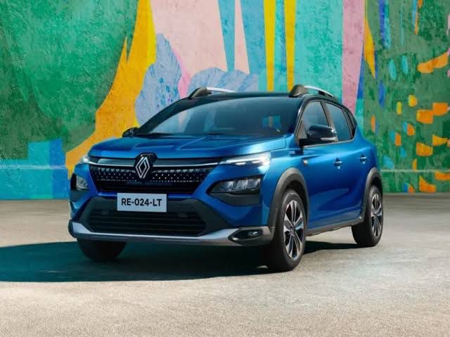Renault Kardian 2026 receberá uma nova multimídia flutuante; veja flagra