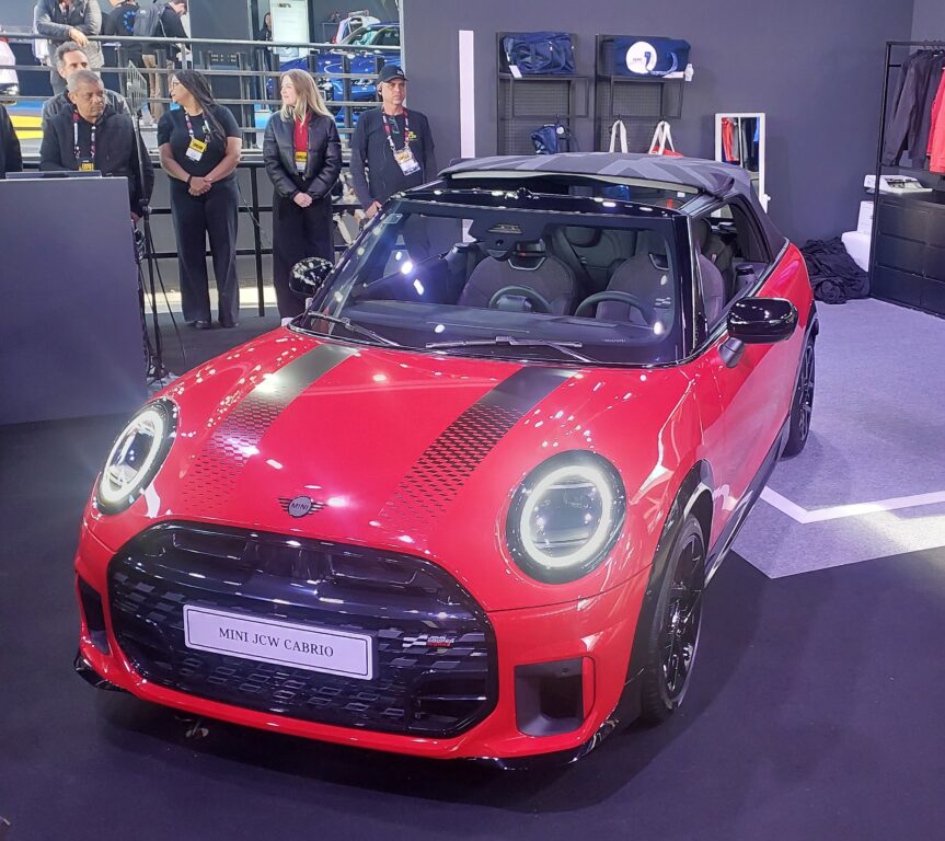 MINI-2-863x768.jpg