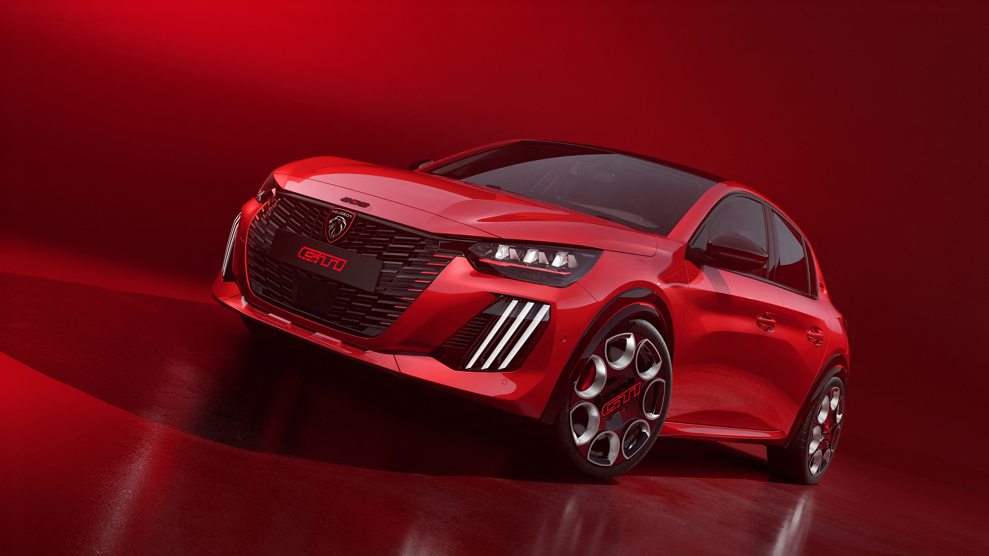 Peugeot apresenta versão GTi do E-208