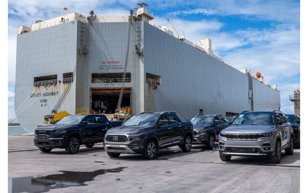 Stellantis exporta mais de 4 mil veículos de Goiana para a Argentina em operação recorde