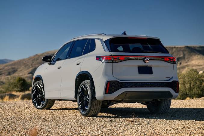 VW-Tiguan-4.jpeg