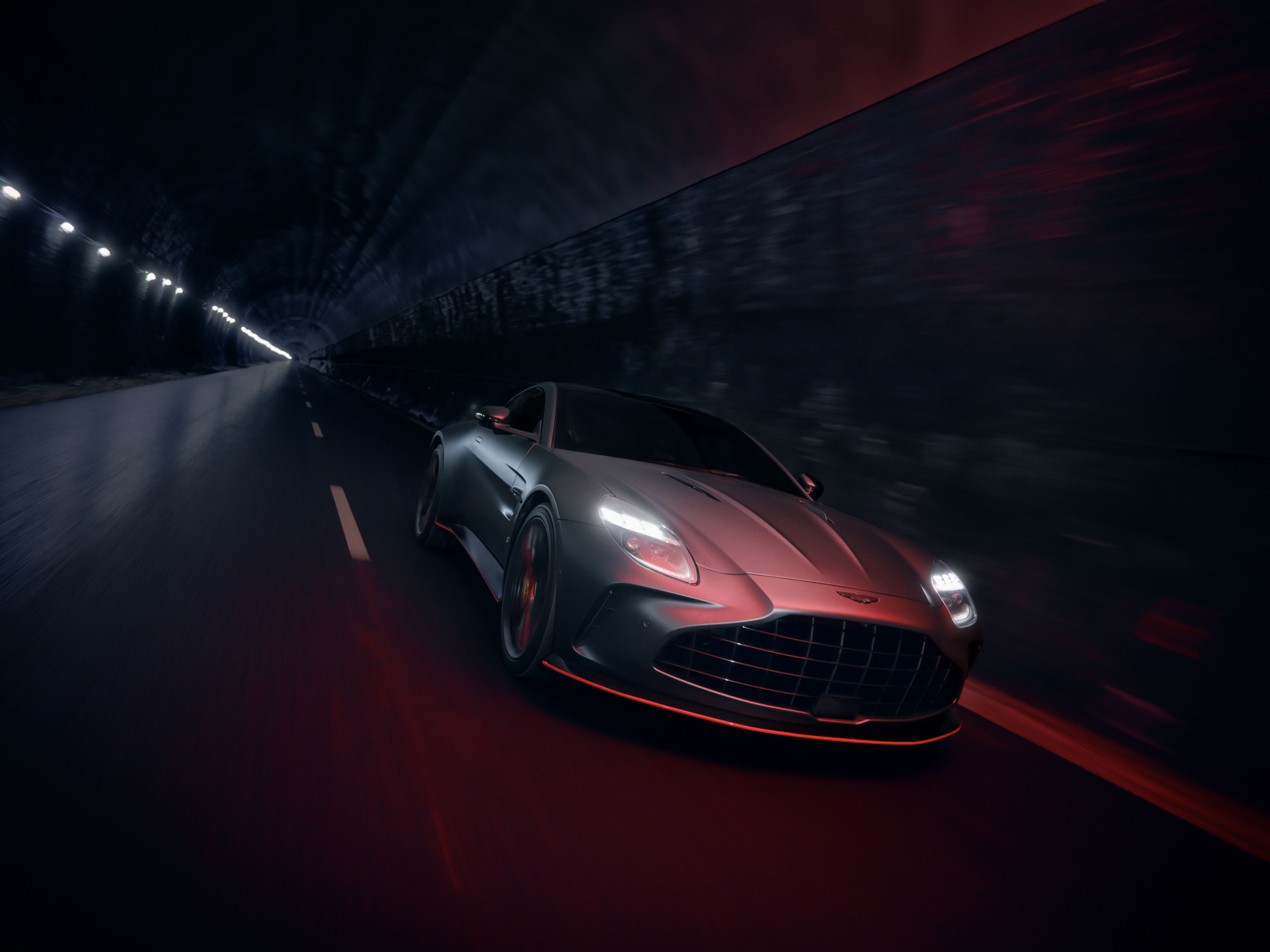 Aston Martin anuncia novo Vantage S com 680 cv