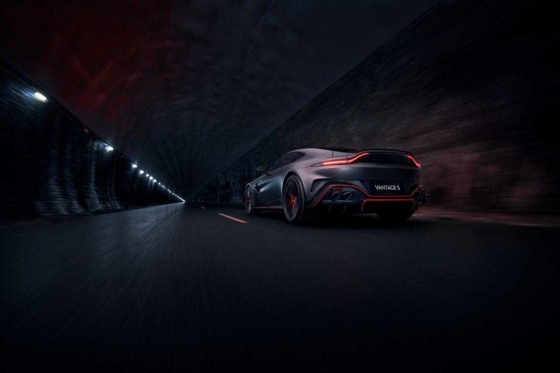 Aston_Martin_Vantage_S_3-1152x768.jpg