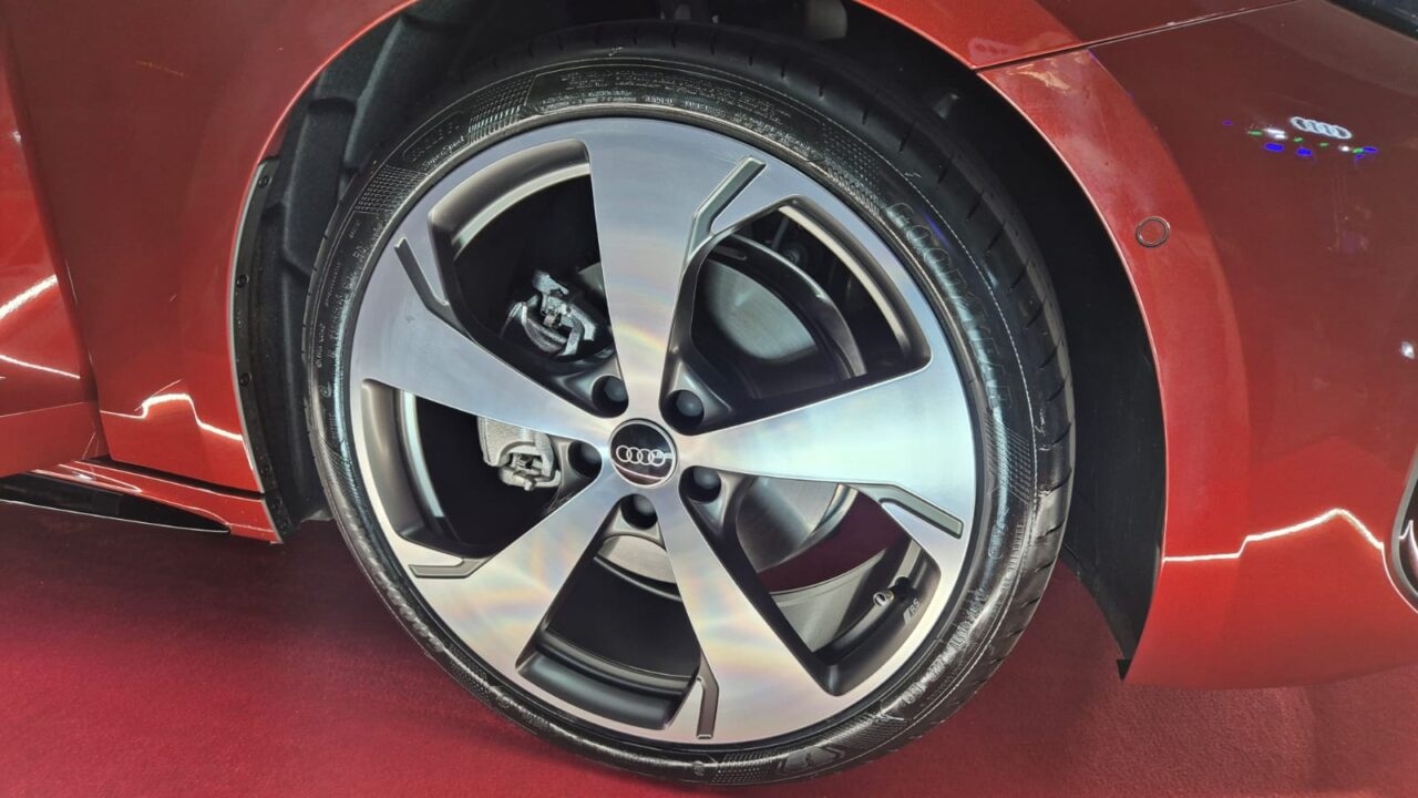 Audi-A5-4-1280x720.jpeg