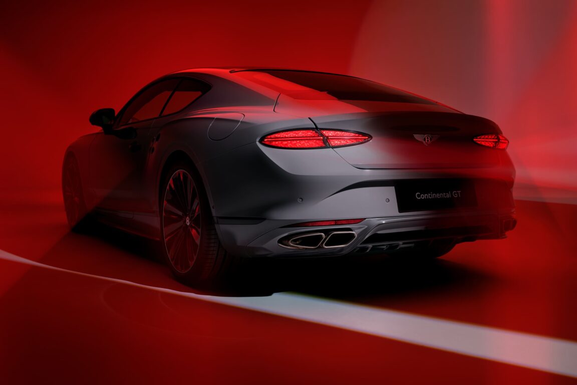 Bentley-escapamento-akrapovic-4-1152x768.jpg