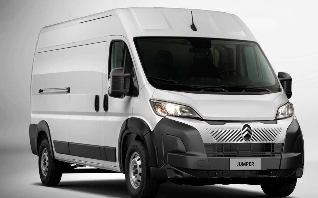Citroën Jumper chega na linha 2026 com novo motor por até R$ 384.990