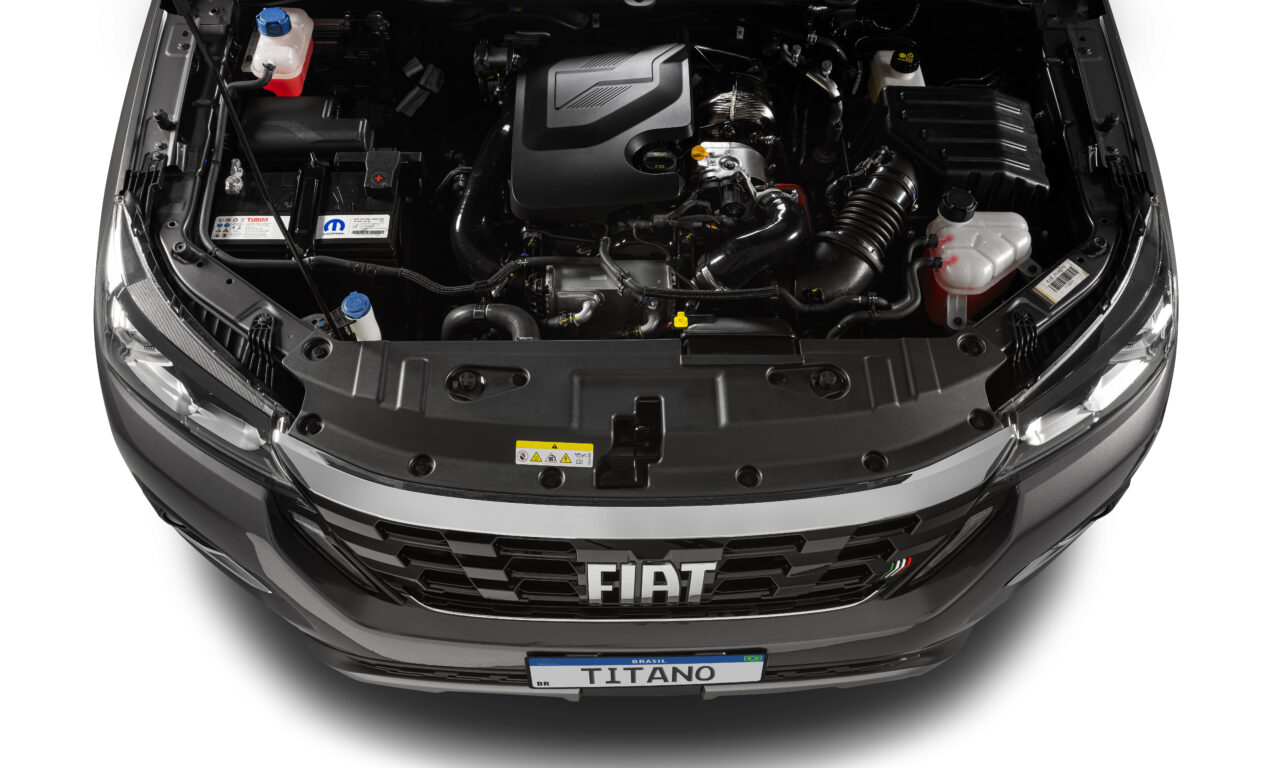 Fiat-titano-2.2-multijet-motor-2-1265x768.jpg