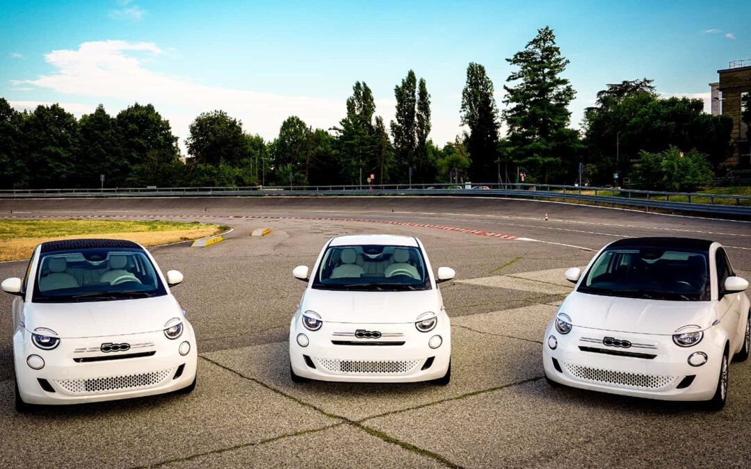 Fiat 500 híbrido ganha motor de Mobi e Argo na Europa