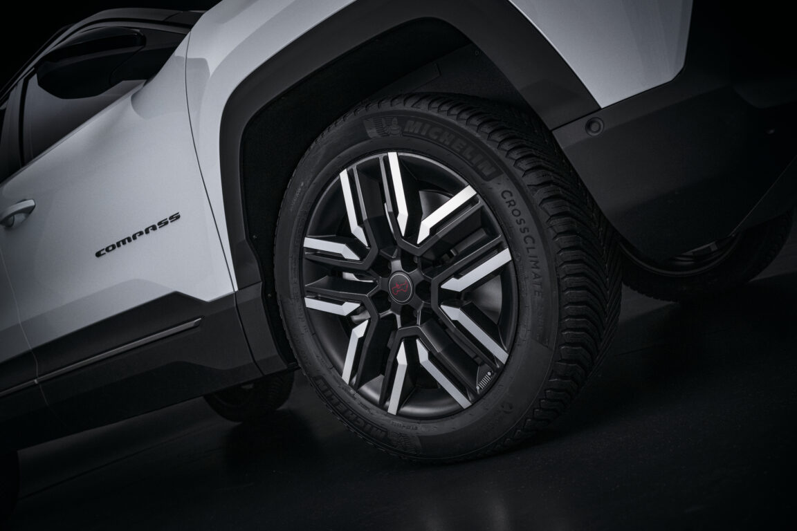 Jeep-Compass-4xe-4-1152x768.jpg