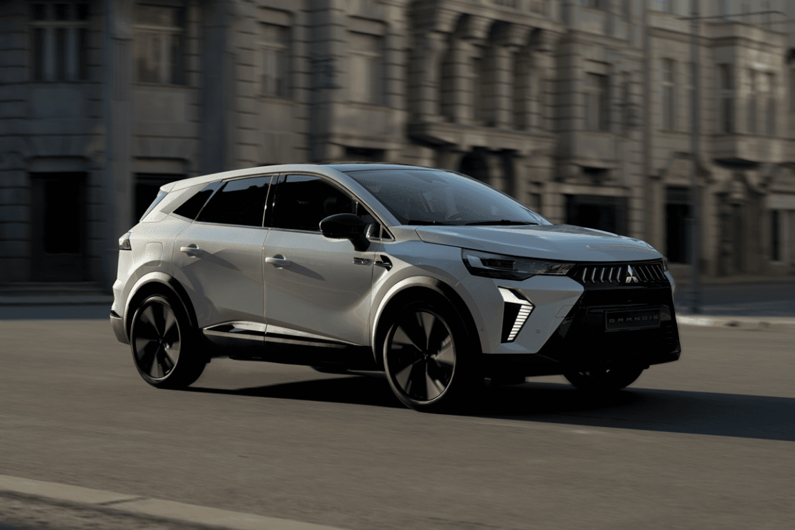 Mitsubishi-Grandis-1-1152x768.png