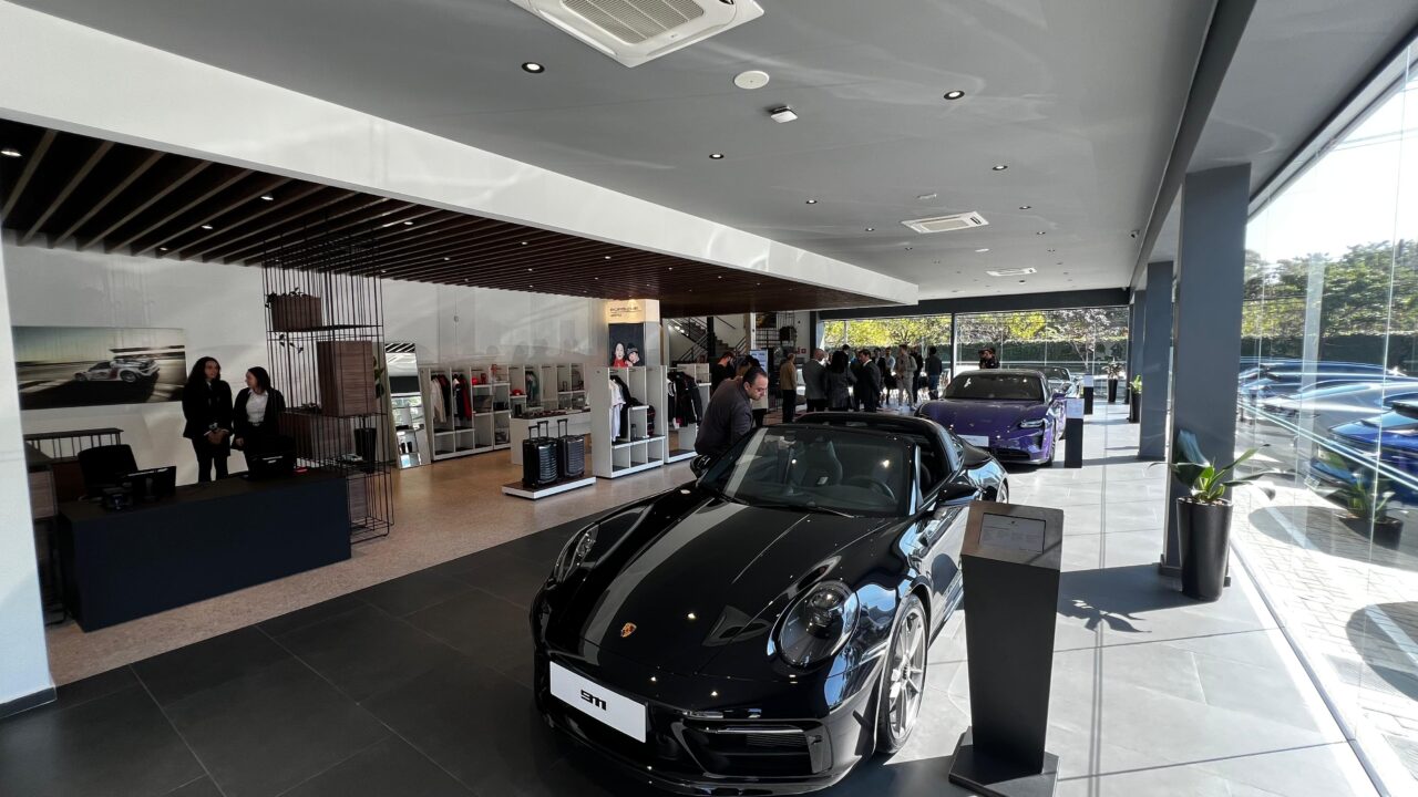 Porsche-center-2-1280x720.jpeg