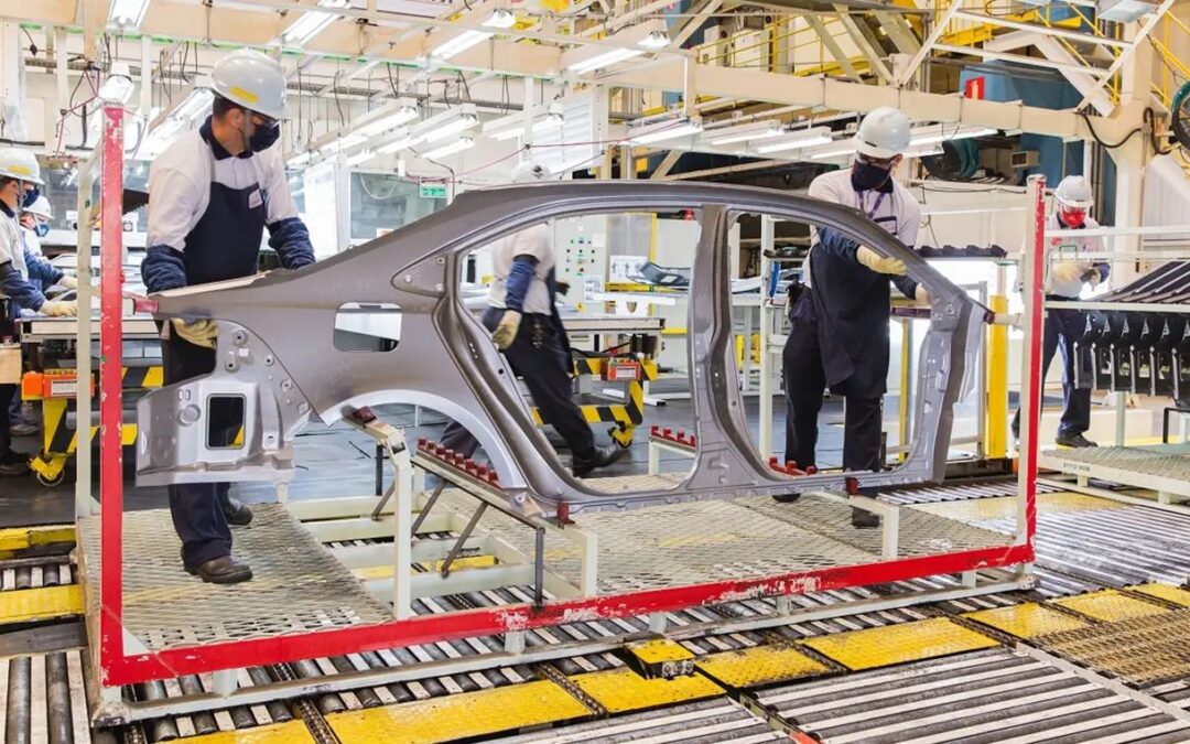 Funcionários da Toyota aprovam layoff com manutenção de salários