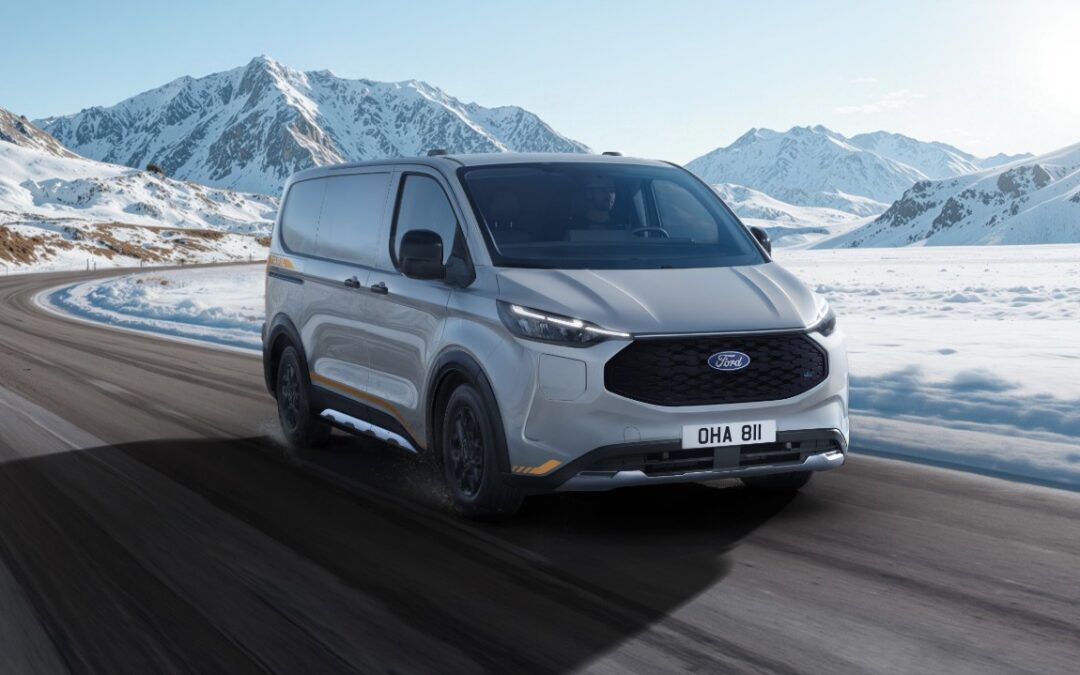 Ford anuncia versão da E-Transit com tração integral