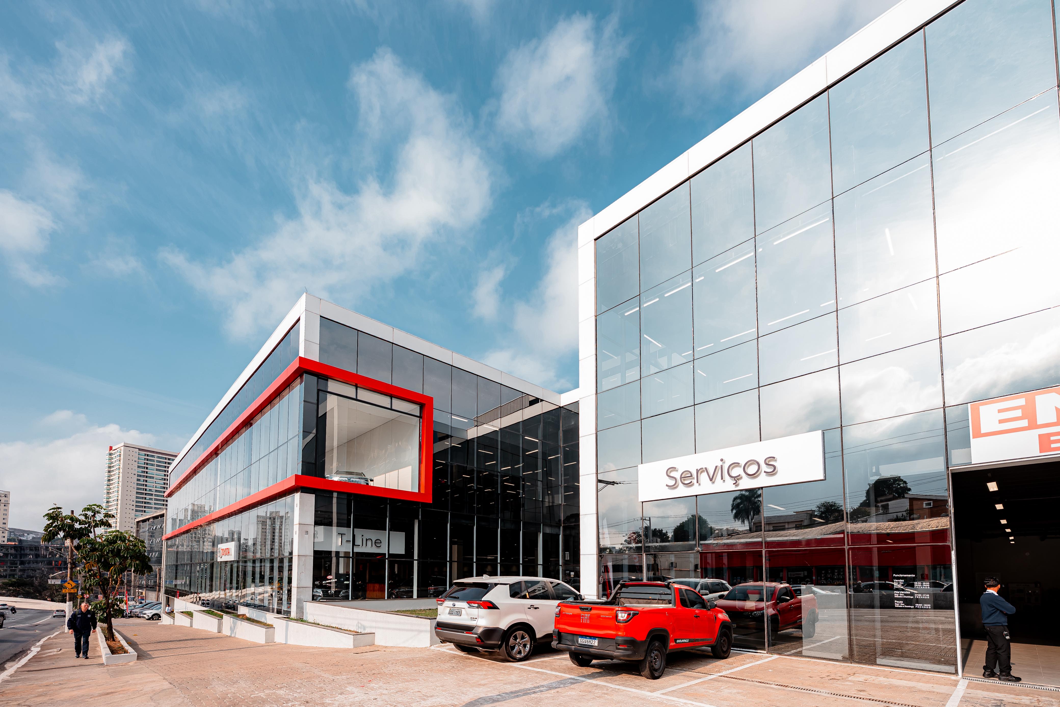 Toyota inaugura concessionária de 10,5 mil m2 em SP
