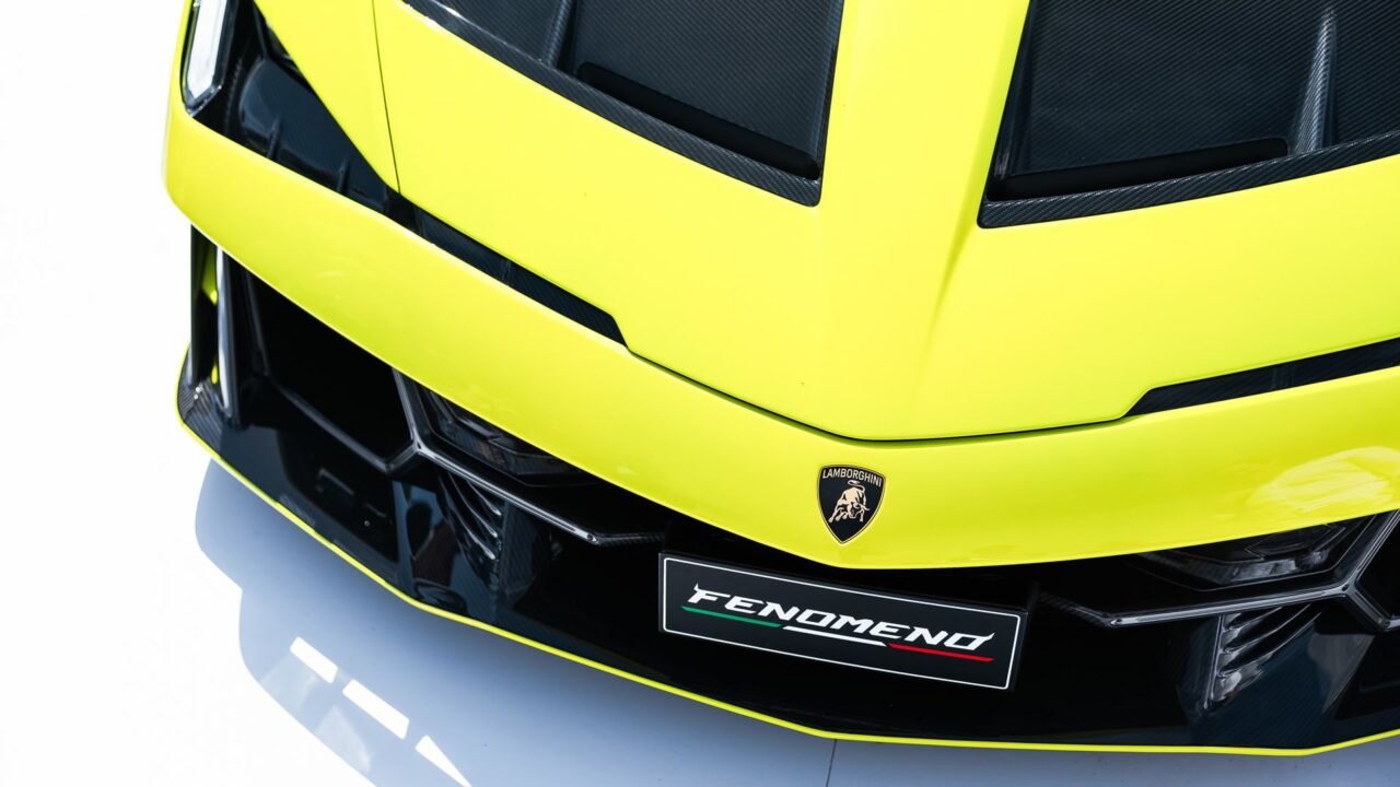 lamborghini-fenomeno-5-1280x720.jpg