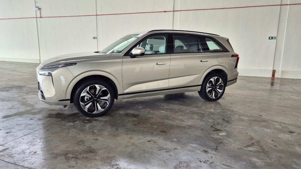 GWM10.jpg