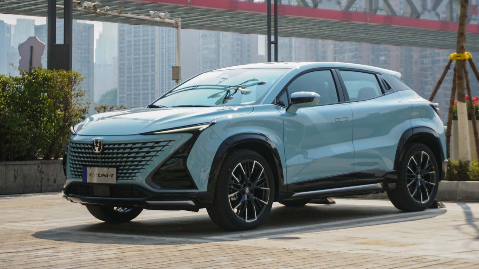 Em terreno disputado, CAOA Changan confirma chegada do SUV UNI-T em março