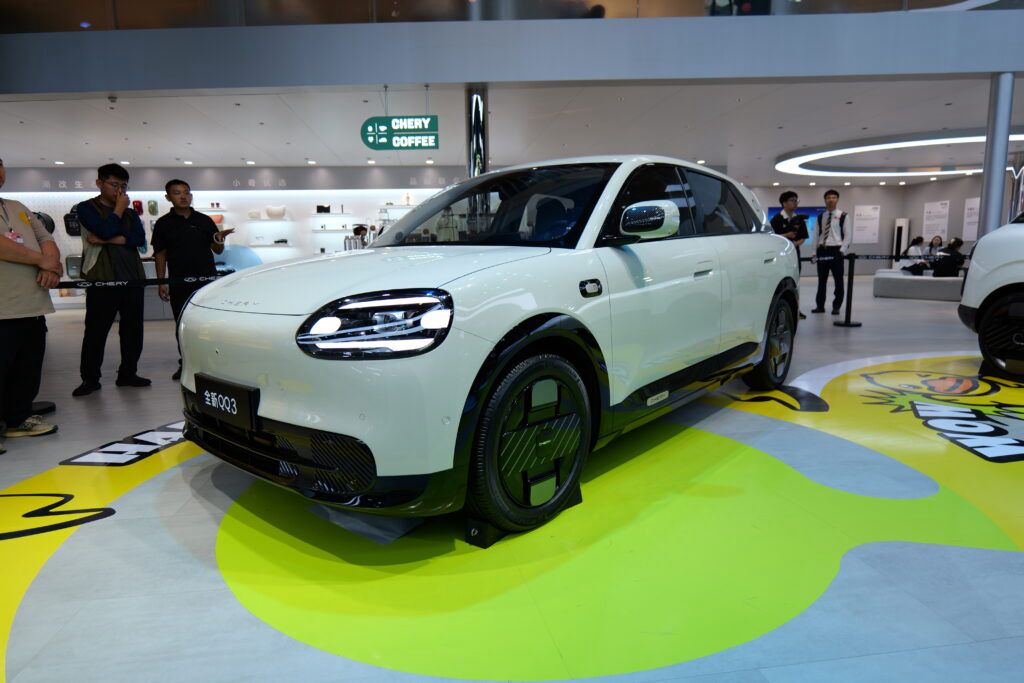 Chery lança novo QQ elétrico por R$ 51 mil na China