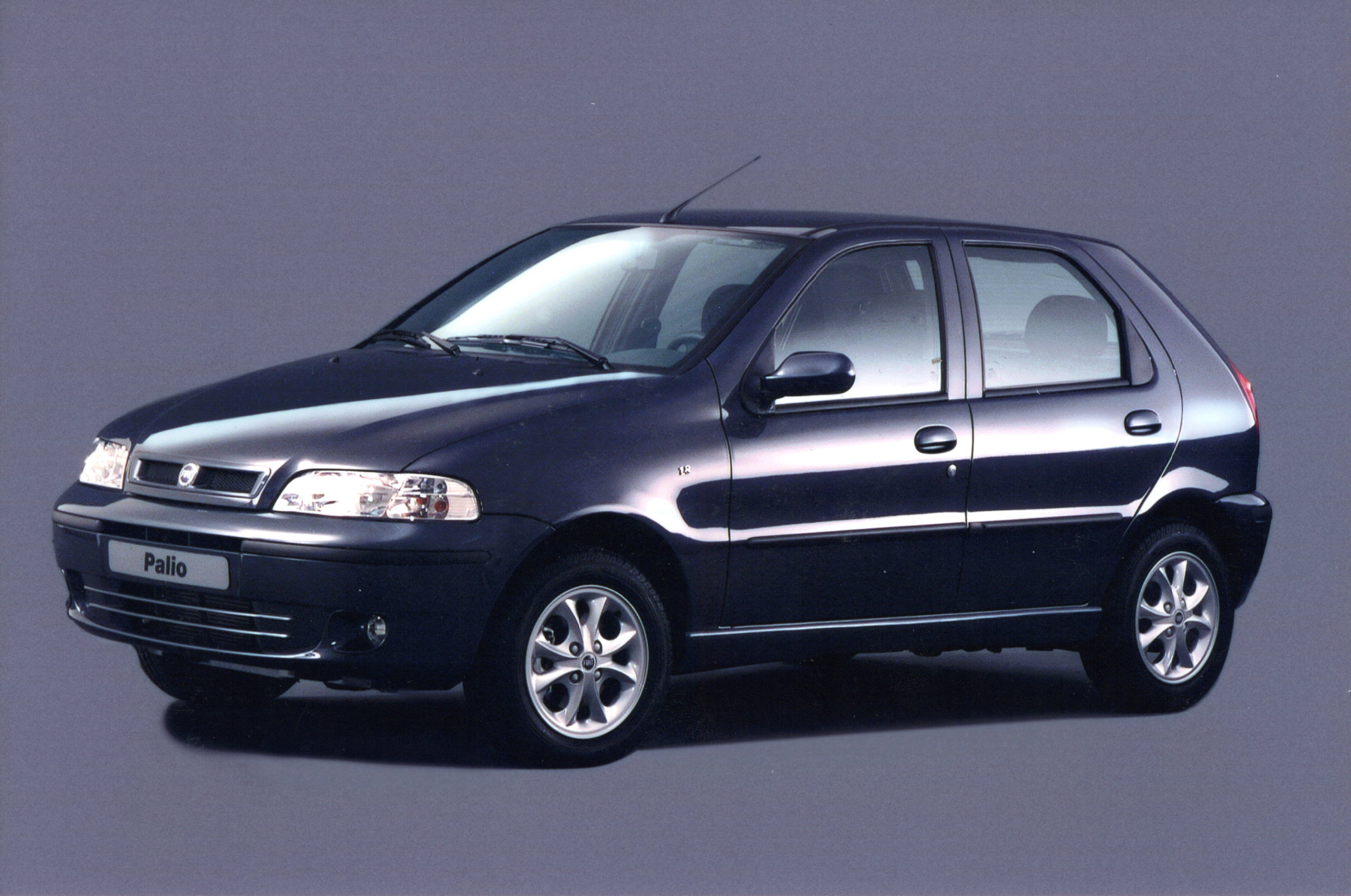 Palio completa 30 anos como um dos compactos mais vendidos do país; veja trajetória