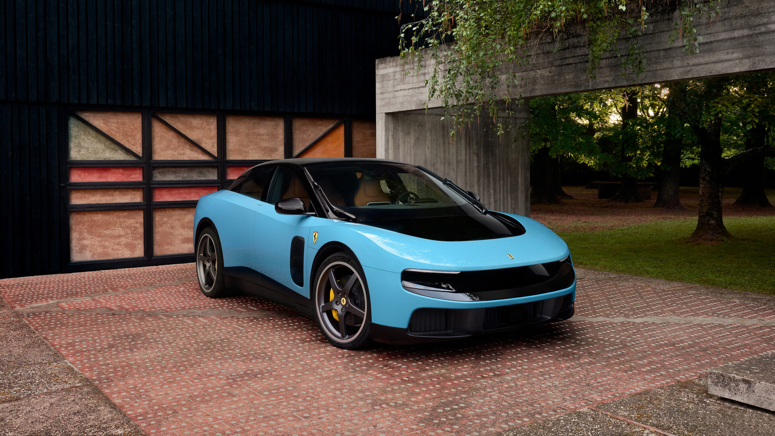 Ferrari Luce estreia como superesportivo elétrico de 1.050 cv