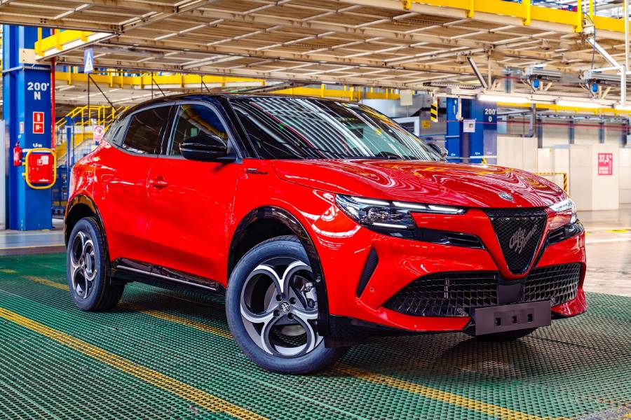 Alfa Romeo fez Stellantis alcançar marco inédito