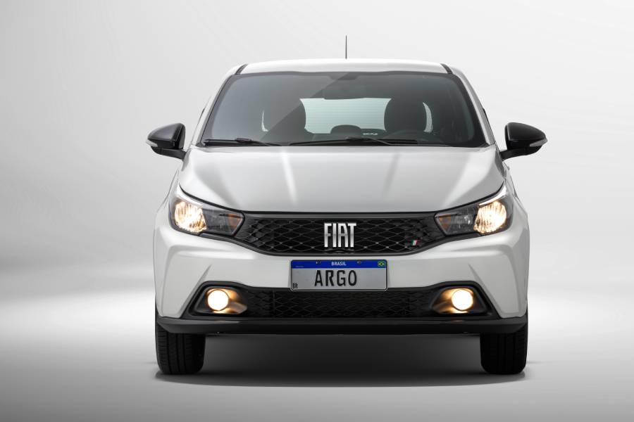 Dianteira do Fiat Argo Drive MT 2026 branco