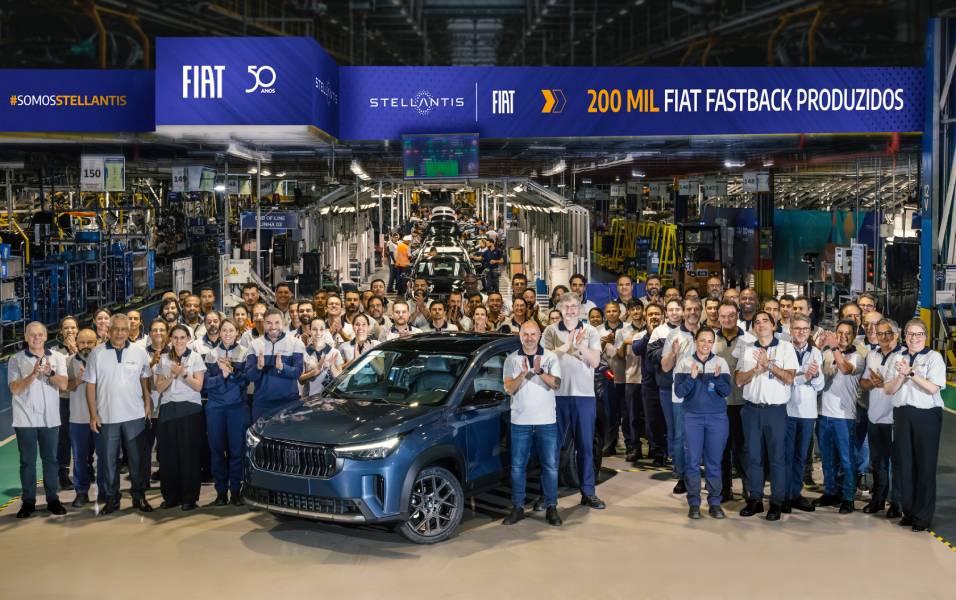 Fiat Fastback alcança 200 mil unidades produzidas no Brasil