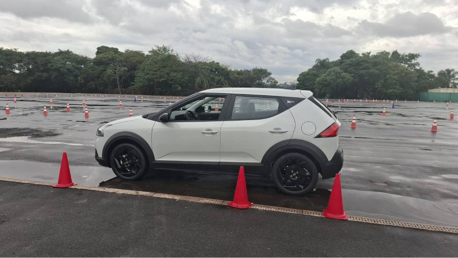 Hyundai i20 estreia com duas motorizações e preços de R$ 99.990