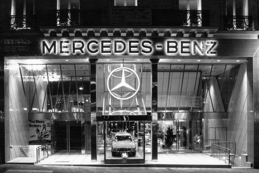 Comemoração de 100 anos da Mercedes-Benz