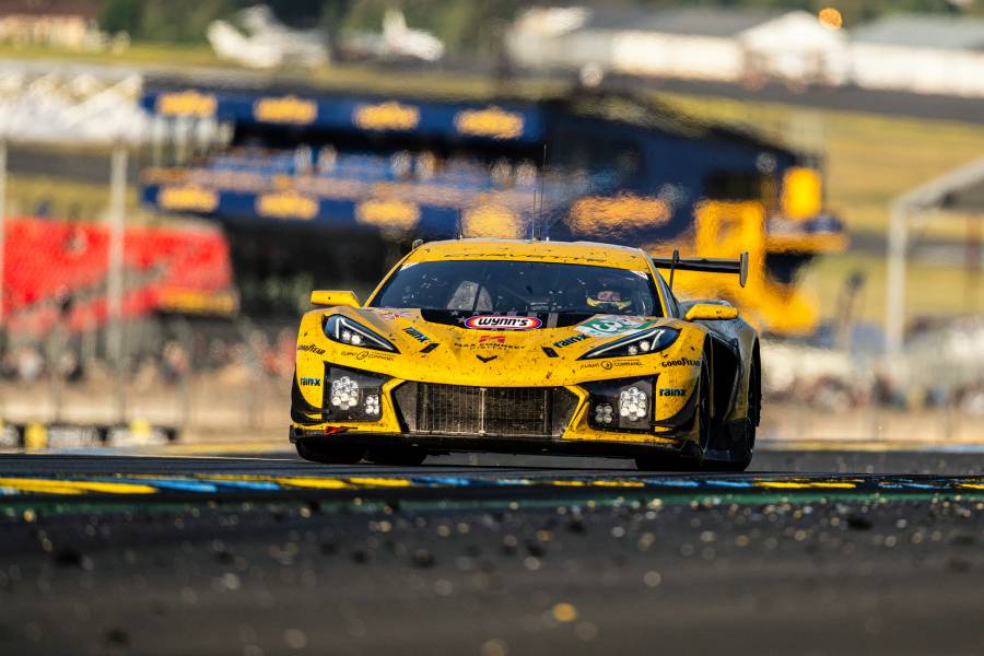 Chevrolet Corvette #33 da TF Sports na LMGT3