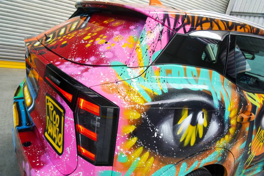 Nissan Kicks Art Car é transformado em obra de arte com grafite exclusivo