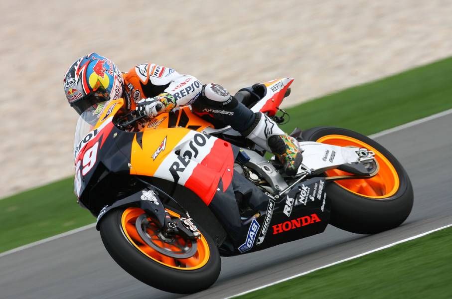 Nicky Haiden em moto especial da MotoGP e que estará na Monterey Car Week