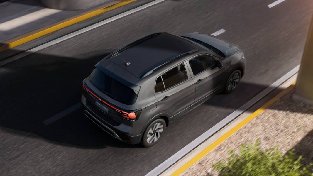 Volkswagen T-Cross 2027 cinza visto de cima