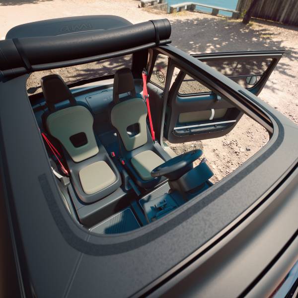 interior do Citroën Ami Outdoor