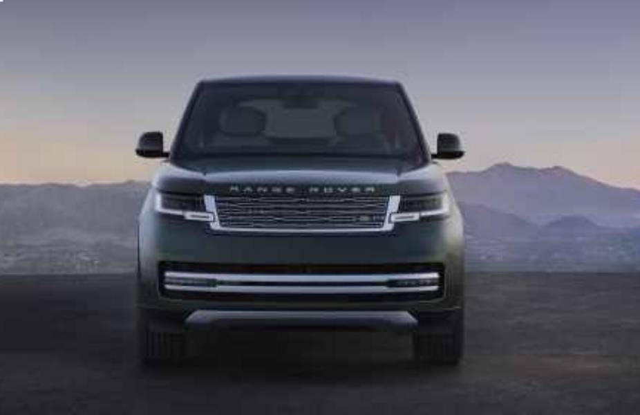 Dianteira do Range Rover elétrico cinza