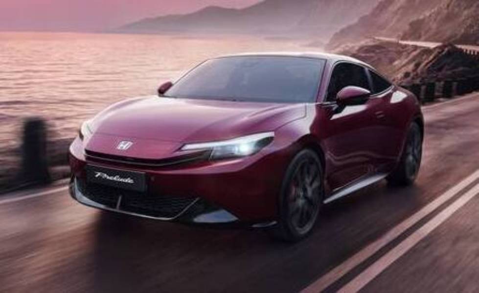 Honda Prelude Limited Edition bordô visto de frente