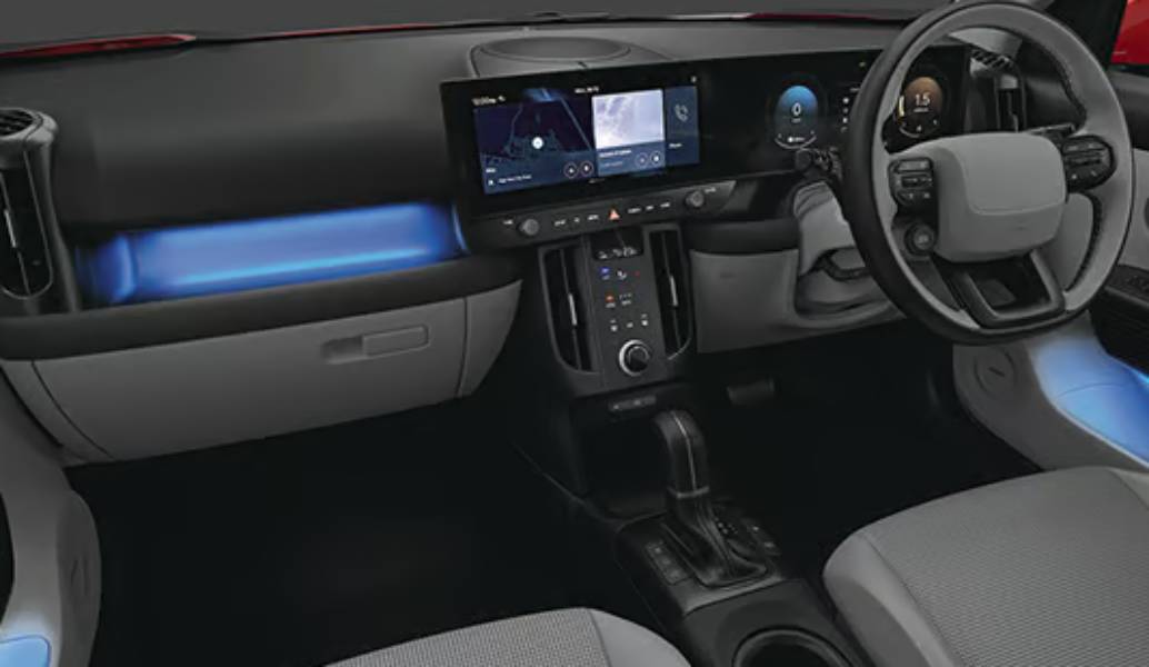 painel com telas ligadas do Hyundai Bayon